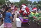 PAPÁ NOEL VISITÓ LA LOCALIDAD