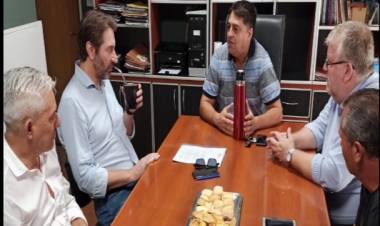 EL DIPUTADO PABLO CARRO DE VISITA POR EL SUR CORDOBÉS
