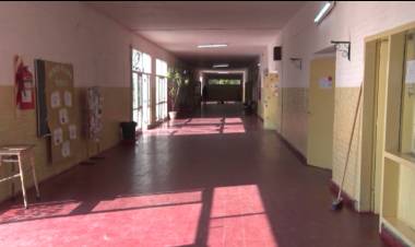 LAS DOCENTES VOLVERÍAN A LAS ESCUELAS EL 27 DE JULIO