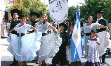 SE RETOMAN LAS CLASES DEL TALLER DE DANZA Y FOLCLORE