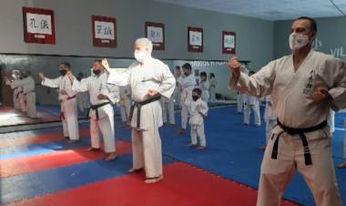 KARATE: LA SHIN SHU KAN TUVO SU BONENKAI PARA DESPEDIR EL AÑO