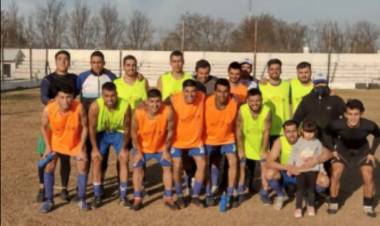 EL CSD BARRIO QUIRNO VOLVIÓ A LOS ENTRENAMIENTOS
