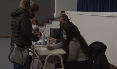 ENTREGA DE 107 TARJETAS ALIMENTAR