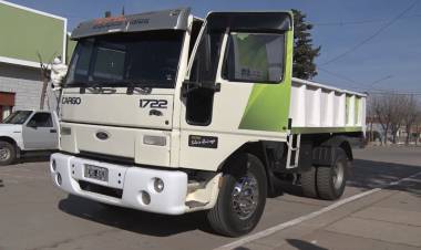 EL MUNICIPIO ADQUIRIÓ UN NUEVO CAMIÓN