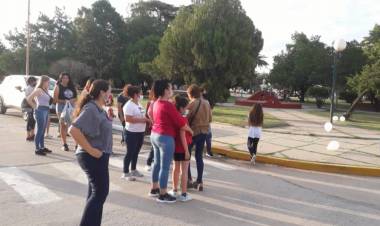 MARCHA DE CADA 8, "EN VEZ DE SUMAR GENTE ESTAMOS SUMANDO VICTIMAS"
