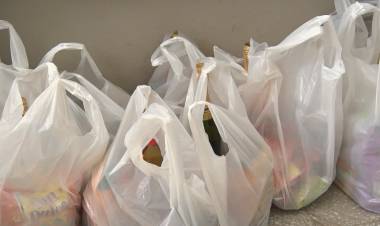 SE ARMAN LOS BOLSONES DE LA COLECTA NAVIDEÑA DE CÁRITAS