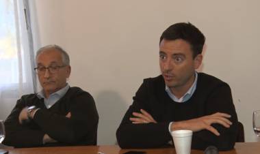 VISITA DEL DIPUTADO RODRIGO DE LOREDO EN HUINCA