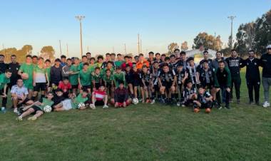 ENCUENTRO RECREATIVO ENTRE EL VILLA Y FERRO DE PICO