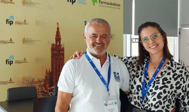 JORGE ROBLEDO EN EL CONGRESO MUNDIAL DE FARMACIA 