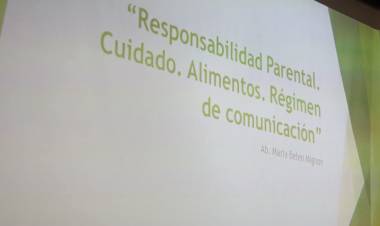 SE REALIZÓ CHARLA SOBRE RESPONSABILIDAD PARENTAL