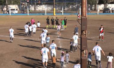 JUVENTUD VOLVIÓ A PERDER Y QUEDÓ COMPLICADISIMO