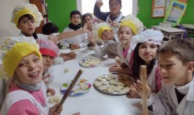 VENTA DE TORTAS FRITAS EN LA CHELI