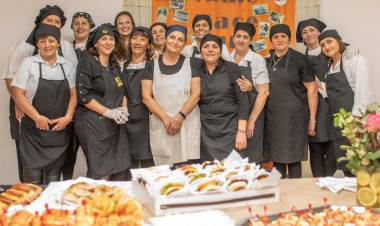 CON UNA GRAN DEGUSTACIÓN FINALIZÓ EL TALLER DE COCINA DEL CEDER
