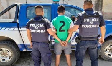 UN DETENIDO POR GOLPEAR A UN JÓVEN Y ROBARLE SU CELULAR