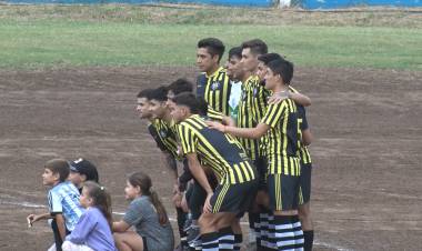 EL VILLA GANÓ UN PARTIDO NO APTO PARA CARDIACOS