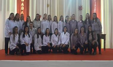 NUEVAS EGRESADAS EN EL INSTITUTO DE FORMACIÓN DOCENTE