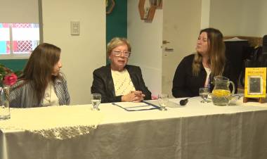 PRESENTACIÓN DEL LIBRO "PASCUALINA"