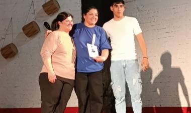 UN BAILARIN DEL TALLER RENACER CRIOLLO FUE DESTACADO EN JOVITA