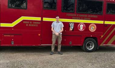 BOMBERO HUIDOBRENSE EN EL DERRUMBE DEL HOTEL DE VILLA GESEL