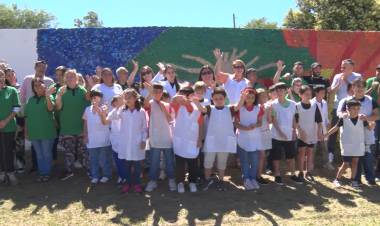 PRESENTACIÓN DE ECOMURAL PARA VALORIZAR AL CALDÉN