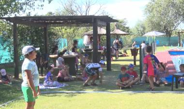 LA COLONIA DE VACACIONES SE VIVE A PLENO