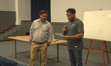 SE DIÓ UNA CHARLA SOBRE PSICOLOGÍA EN EL DEPORTE A CARGO DE GONZALO PALMES