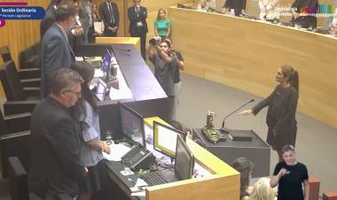 MILENA PEREZ MIGUELES YA OCUPA SU LUGAR EN LA LEGISLATURA