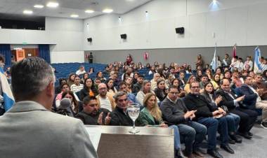 ACTO DE APERTURA PARA LA CARRERA DE ENFERMERÍA