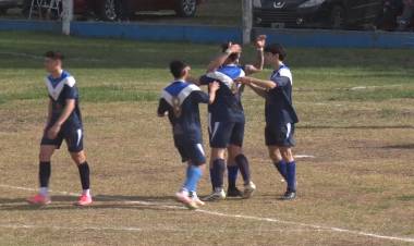 JUVENTUD GANÓ SU PRIMER PARTIDO Y SE PRENDIÓ EN LA LUCHA POR CLASIFICAR