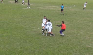 NELSON VENCIÓ AL VILLA Y DEJO ELIMINADOS A LOS EQUIPOS LOCALES