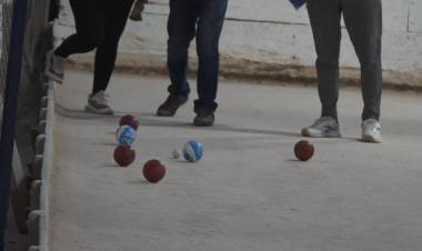 EL BOCHING CON EL SUEÑO DE TENER SUS CANCHAS DE SINTENTICO