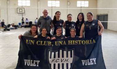LAS CHICAS DEL VOLEY DEL VILLA Y UNA DESTACADA PARTICIPACIÓN EN EL GRAN PRIX DE MATTALDI