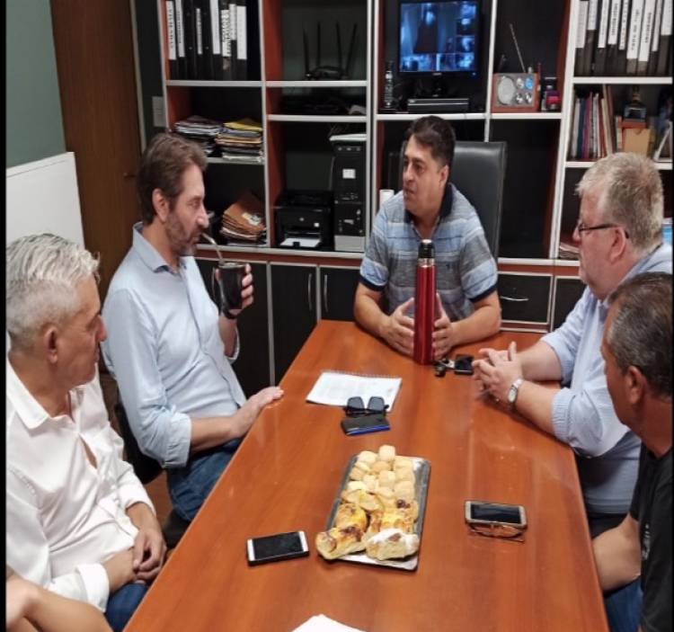 EL DIPUTADO PABLO CARRO DE VISITA POR EL SUR CORDOBÉS