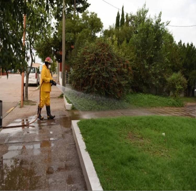 TAREAS DE DESINFECCIÓN CON CLORO