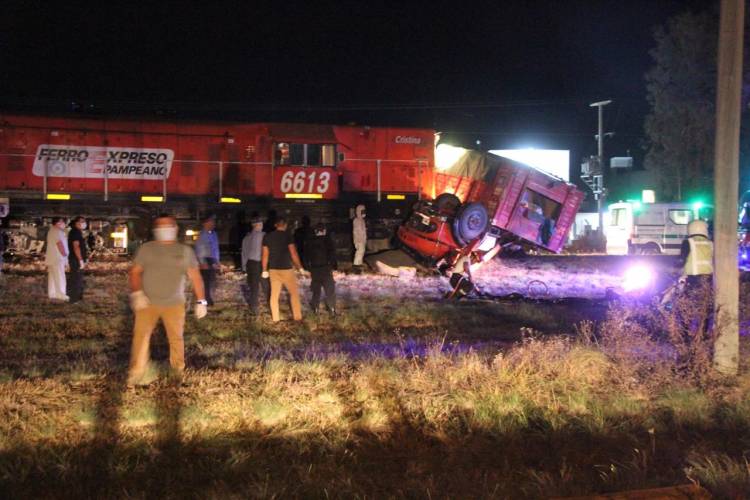 TRAGEDIA EN PICO: CAMIONERO MURIÓ TRAS SER ARROLLADO POR UN TREN