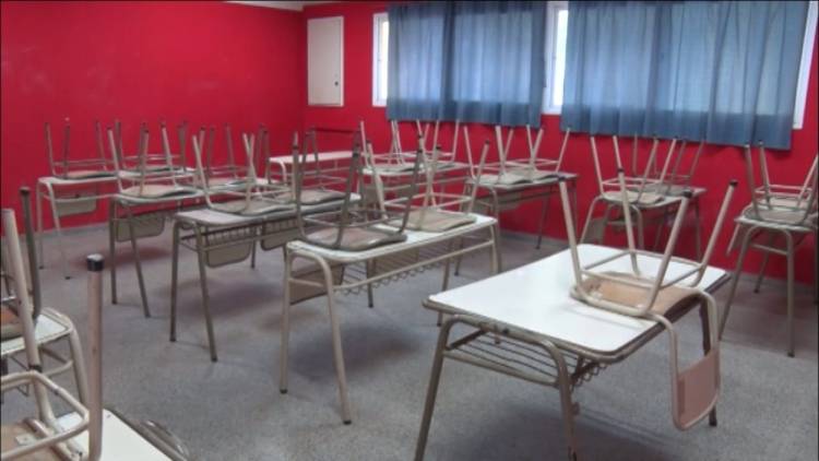 LAS ESCUELAS SE PREPARAN PARA LA VUELTA A CLASES