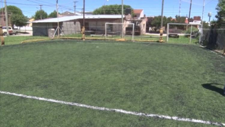 TRAS OCHO MESES VOLVIÓ A RODAR LA PELOTA