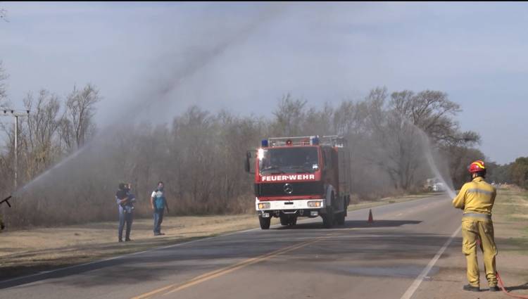 LLEGO LA NUEVA UNIDAD PARA EL CUARTEL DE BOMBEROS