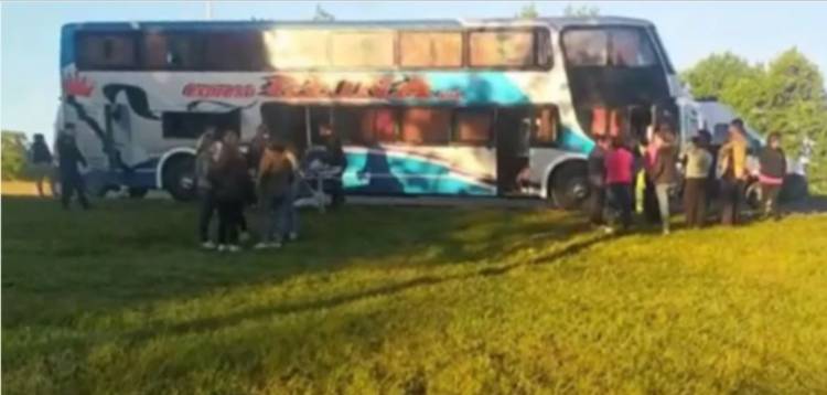 ASALTO AL COLECTIVO DE COMERCIANTES, "POR HORAS ME SALVE"