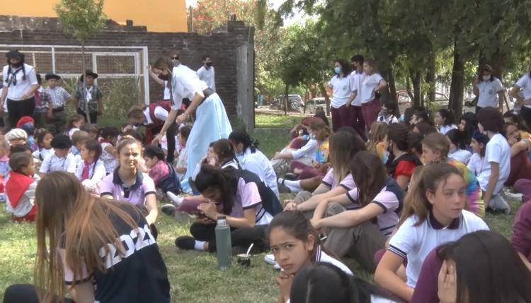 A PURA TRADICIÓN EN EL INSTITUTO LOS SAGRADOS CORAZONES