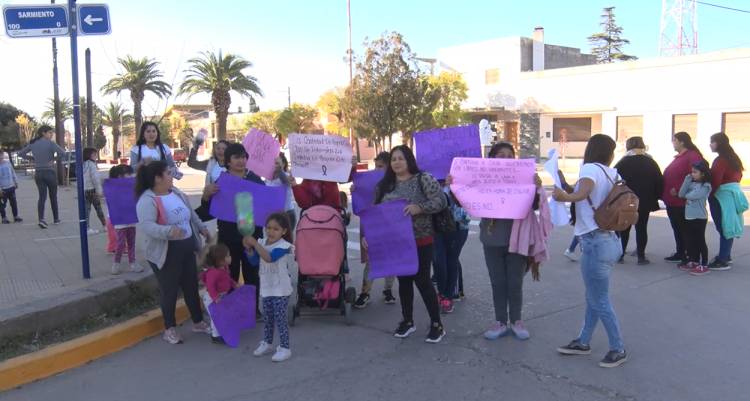 MARCHA "NI DE UNA MENOS" EN NUESTRA LOCALIDAD