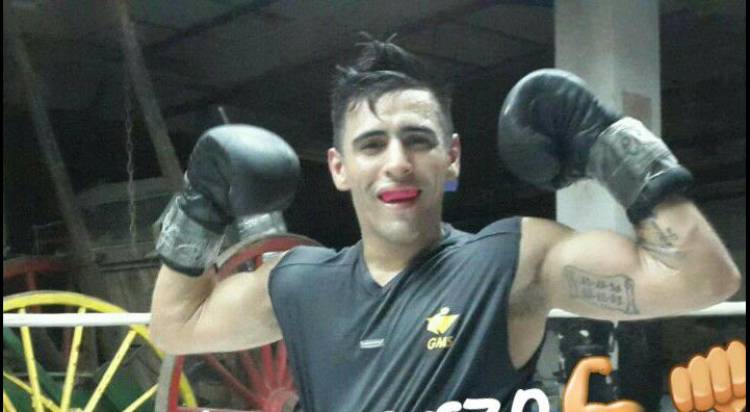 "EL ALACRÁN" BUSCA PELEAS Y RIVALES