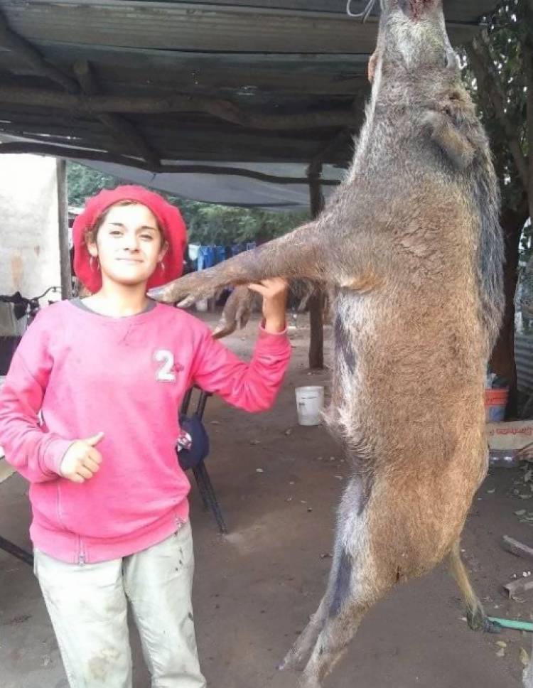 MUJERES DE ARMAS TOMAR