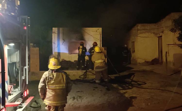 INCENDIO DE VIVIENDA Y DELITO CONTRA LA INTEGRIDAD SEXUAL