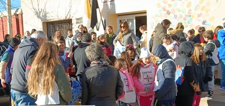 SE DESARROLLO UNA COLECTA MÁS DE CÁRITAS PARROQUIAL