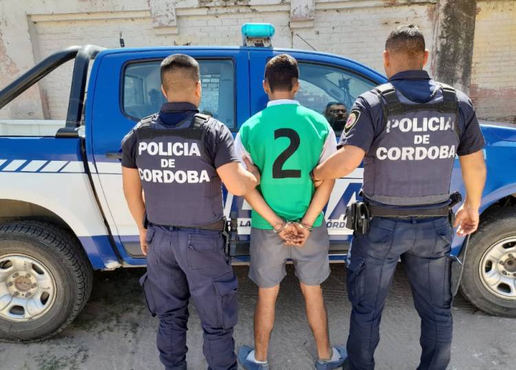 UN DETENIDO POR GOLPEAR A UN JÓVEN Y ROBARLE SU CELULAR