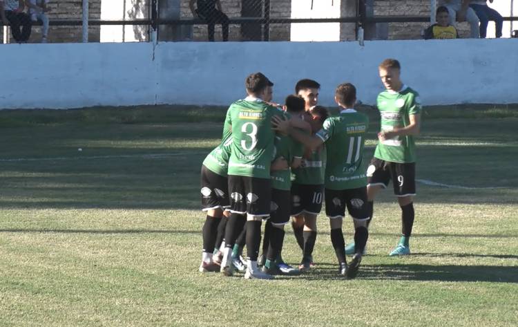 EL VILLA VOLVIÓ A CAER Y PERDIÓ LA PUNTA DEL TORNEO