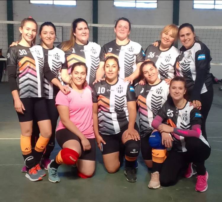 ESTE DOMINGO ARRANCA LA LIGA DE VOLEY FEMENINA EN MAYORES