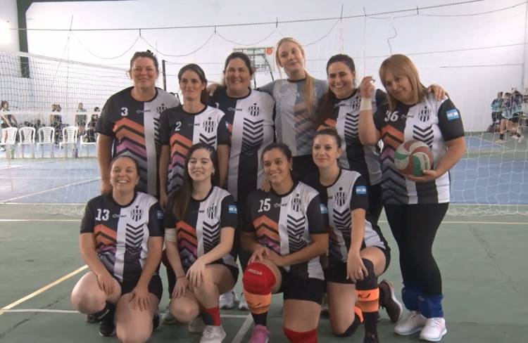 ARRANCÓ LA LIGA FEMENINA DE VOLEY