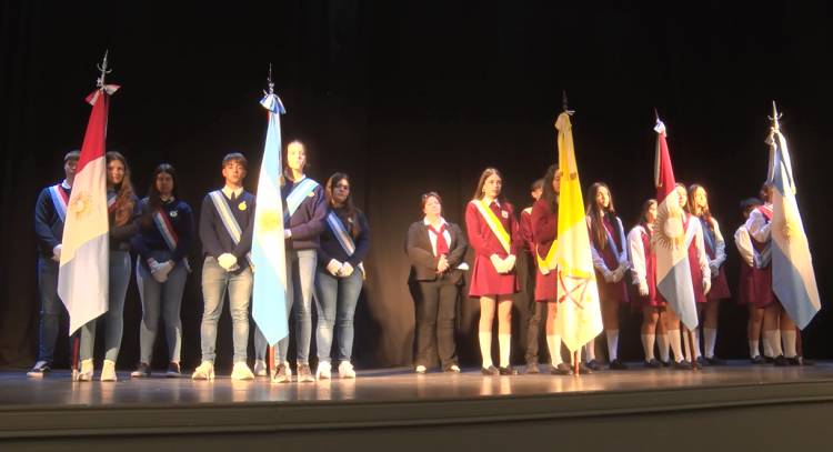 PROMESA A LA BANDERA PROVINCIAL